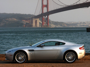 Картинка 2009 aston martin v8 vantage автомобили