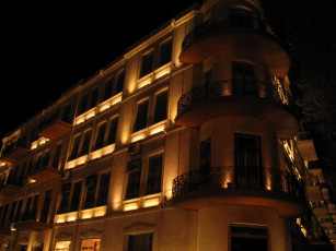 Картинка города здания дома