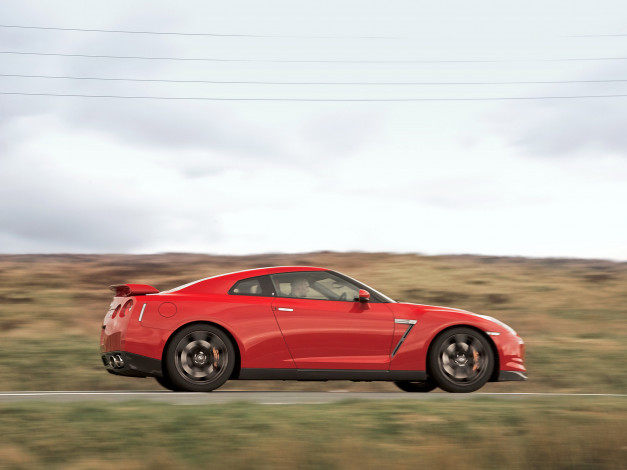 Обои картинки фото автомобили, nissan, datsun