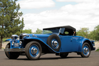 Картинка автомобили классика деревья дорога автомобиль