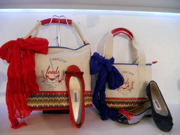 Обои картинки фото разное, сумки, кошельки, зонты, сумка, обувь