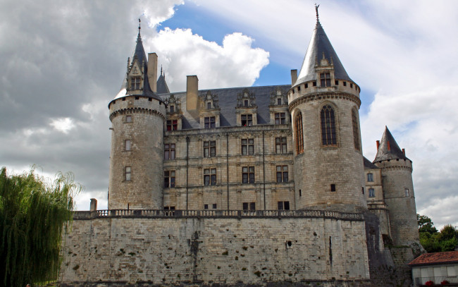 Обои картинки фото chаteau, de, la, rochefoucauld, франция, города, дворцы, замки, крепости