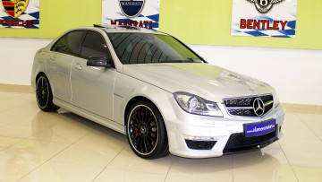 Картинка mercedes автомобили выставки уличные фото грузовики автобусы двигатели подразделение daimler ag легковые германия mercedes-benz