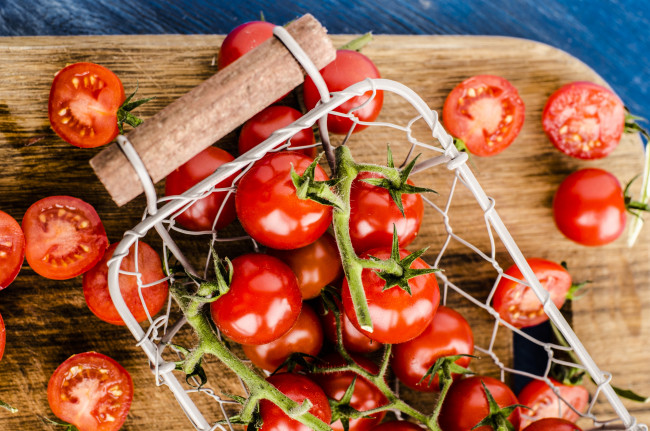 Обои картинки фото еда, помидоры, чери