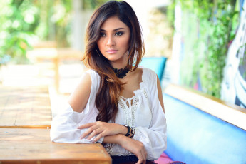 Картинка девушки -unsort+ брюнетки +шатенки взгляд лицо