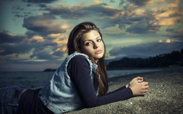 Картинка девушки -unsort+ брюнетки +шатенки взгляд лицо