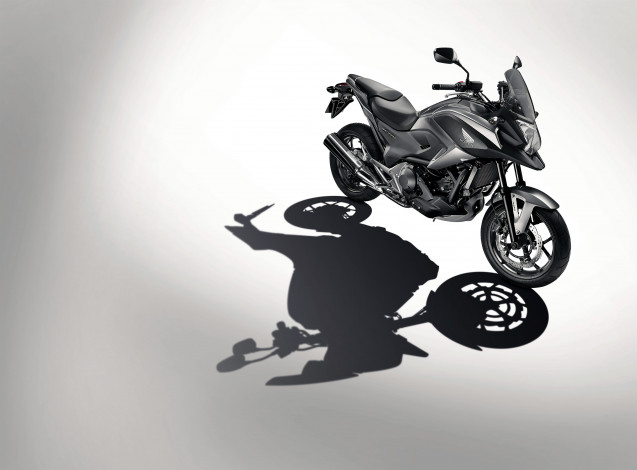 Обои картинки фото мотоциклы, honda