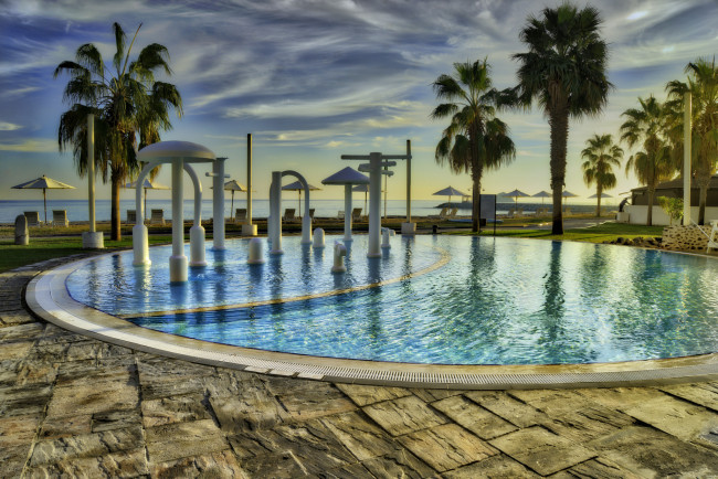 Обои картинки фото интерьер, бассейны,  открытые площадки, тропики