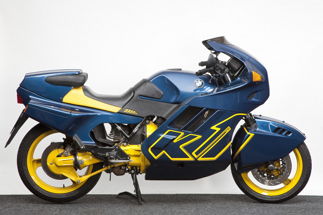 Обои картинки фото мотоциклы, bmw