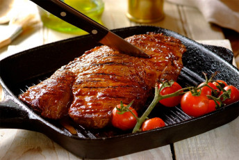 Картинка еда мясные+блюда мясо стейк помидоры томаты