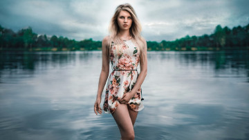 Картинка девушки -unsort+ блондинки +светловолосые фон взгляд девушка