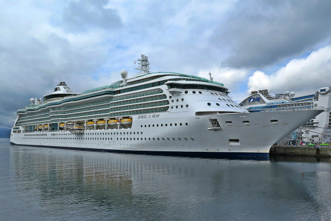 Обои картинки фото jewel of the seas, корабли, лайнеры, лайнер, круиз