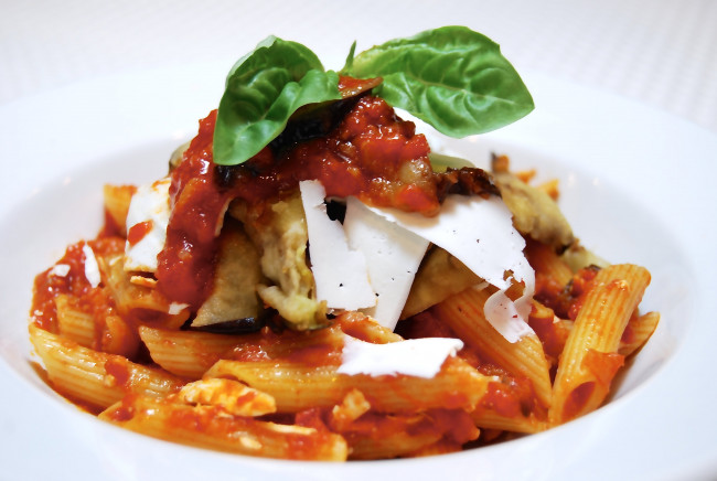 Обои картинки фото еда, макаронные блюда, паста, макароны, перья