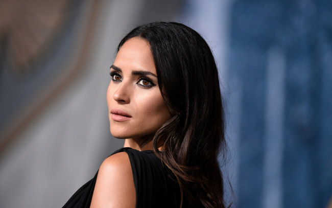 Обои картинки фото adria arjona, девушки, adria, arjona