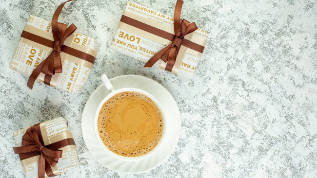 Обои картинки фото праздничные, подарки и коробочки, кофе, подарки, ленты, банты