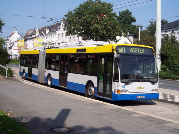 Обои картинки фото техника, троллейбусы