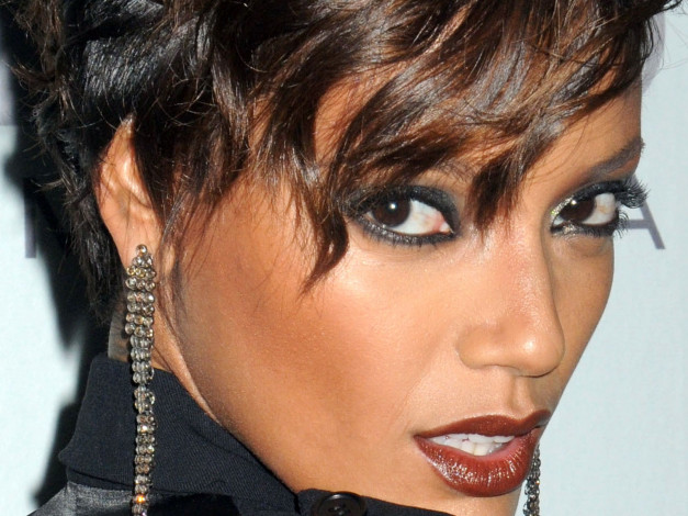 Обои картинки фото Selita Ebanks, девушки, лицо