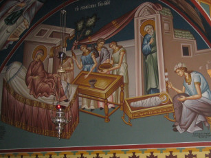 Картинка интерьер убранство роспись храма икона