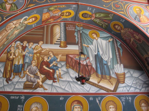 Картинка интерьер убранство роспись храма икона