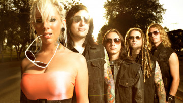 обоя in, this, moment, музыка, сша, металкор, альтернативный, метал, хард-рок