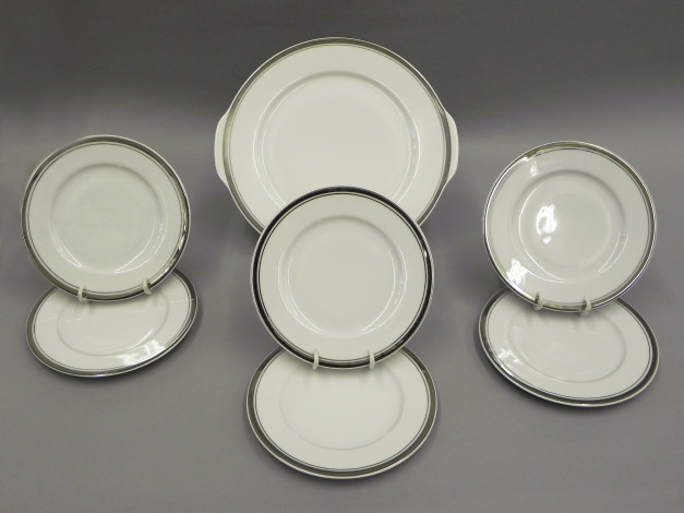 Обои картинки фото разное, посуда, столовые, приборы, кухонная, утварь, фарфор, тарелки, сервиз