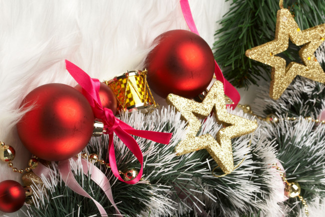 Обои картинки фото праздничные, украшения, игрушки, шарики, звёзды