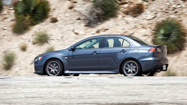 Обои картинки фото mitsubishi lancer evolution, автомобили, mitsubishi, group, Япония, токио, частная, компания