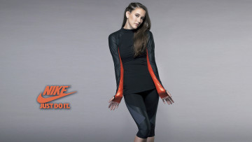 Картинка бренды nike логотип фон взгляд девушка