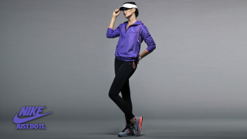 Картинка бренды nike логотип фон взгляд девушка