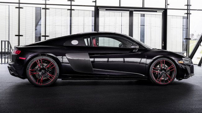 Обои картинки фото audi r8 coupe panther edition , us,  2021, автомобили, audi, r8, coupe, panther, edition, 2021, мечта, любого, школьника