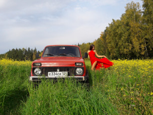 Картинка нива автомобили -авто+с+девушками ваз автомобиль девушка