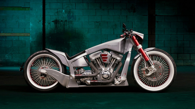 Обои картинки фото мотоциклы, customs, кастомизированный, тюнингованый, мотоцикл, крутой, байк, железный, конь, который, даёт, свободу, ветер, в, лицо, и, волосы, по, ветру