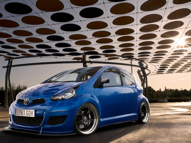 Обои картинки фото автомобили, toyota