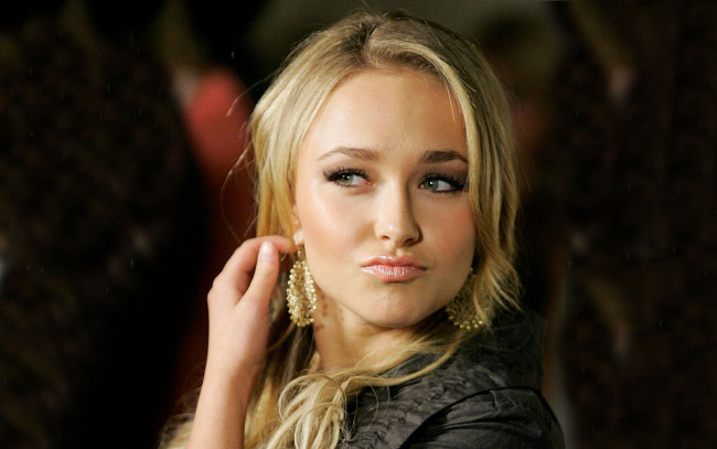 Обои картинки фото Hayden Panettiere, девушки
