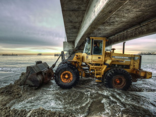 Картинка техника тракторы