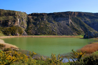 Картинка испания валье де трапага природа реки озера озеро