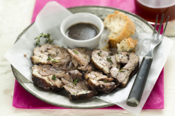 Картинка braised+lamb+shoulder еда мясные+блюда соус мясо тушеная баранина