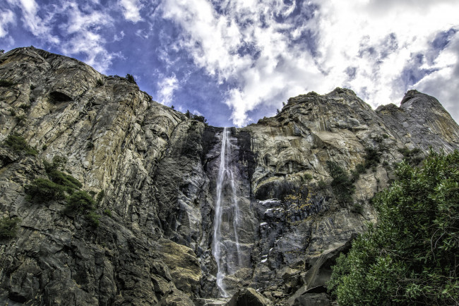 Обои картинки фото природа, водопады, лес, река, водопад