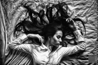 Картинка календари девушки 2018 профиль