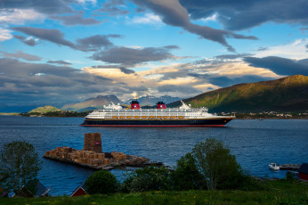 Картинка disney+magic корабли лайнеры круиз лайнер