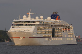 Картинка europa+2 корабли лайнеры круиз лайнер