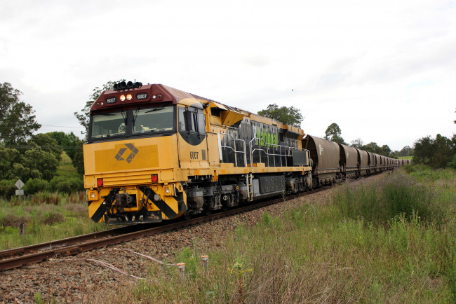 Обои картинки фото техника, поезда, локомотив, состав