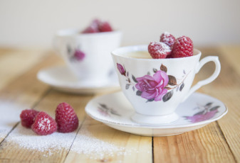 Картинка еда малина ягоды чашка