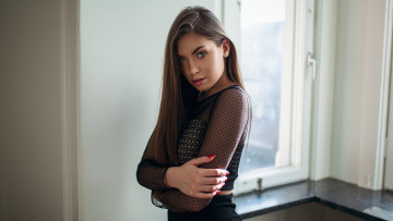 Картинка lea+komesarovic девушки lea komesarovic девушка модель брюнетка красотка поза сексуальная взгляд флирт макияж причёска