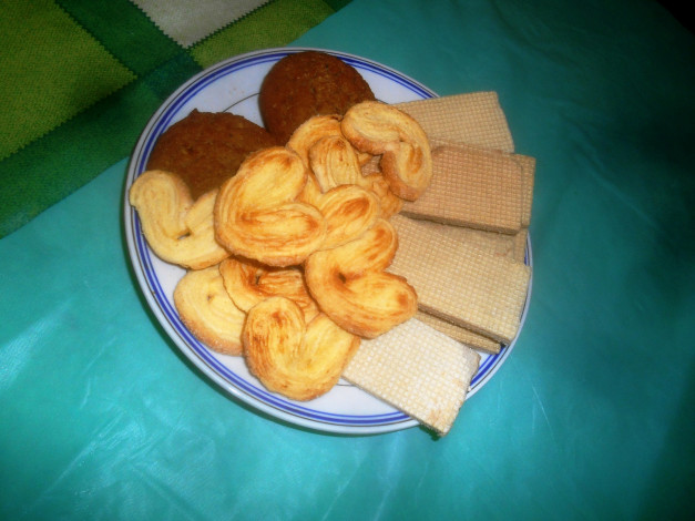 Обои картинки фото еда, пирожные,  кексы,  печенье, песенье, вафли