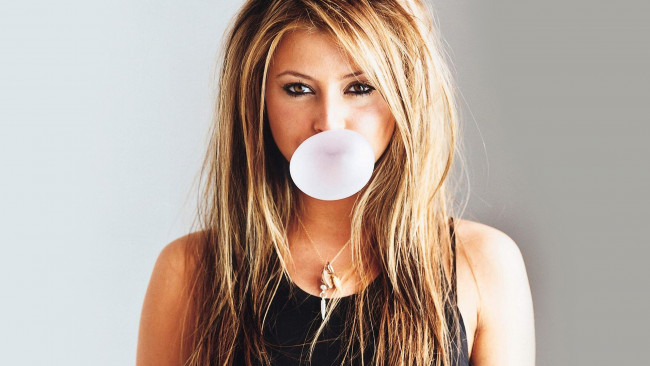 Обои картинки фото девушки, holly valance, holly, valance