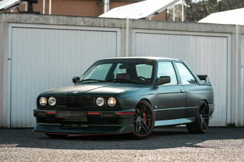 Картинка автомобили bmw green e30 manhart