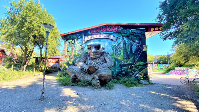 Обои картинки фото green george, giant sculpture in christiania, разное, садовые и парковые скульптуры, green, george, giant, sculpture, in, christiania