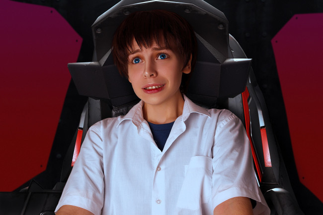 Обои картинки фото девушки, - креатив,  косплей, образ, костюм, косплей, рубашка, кресло