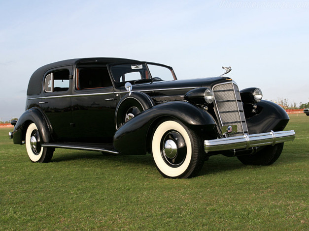 Обои картинки фото cadillac, v12, towncar, автомобили, классика